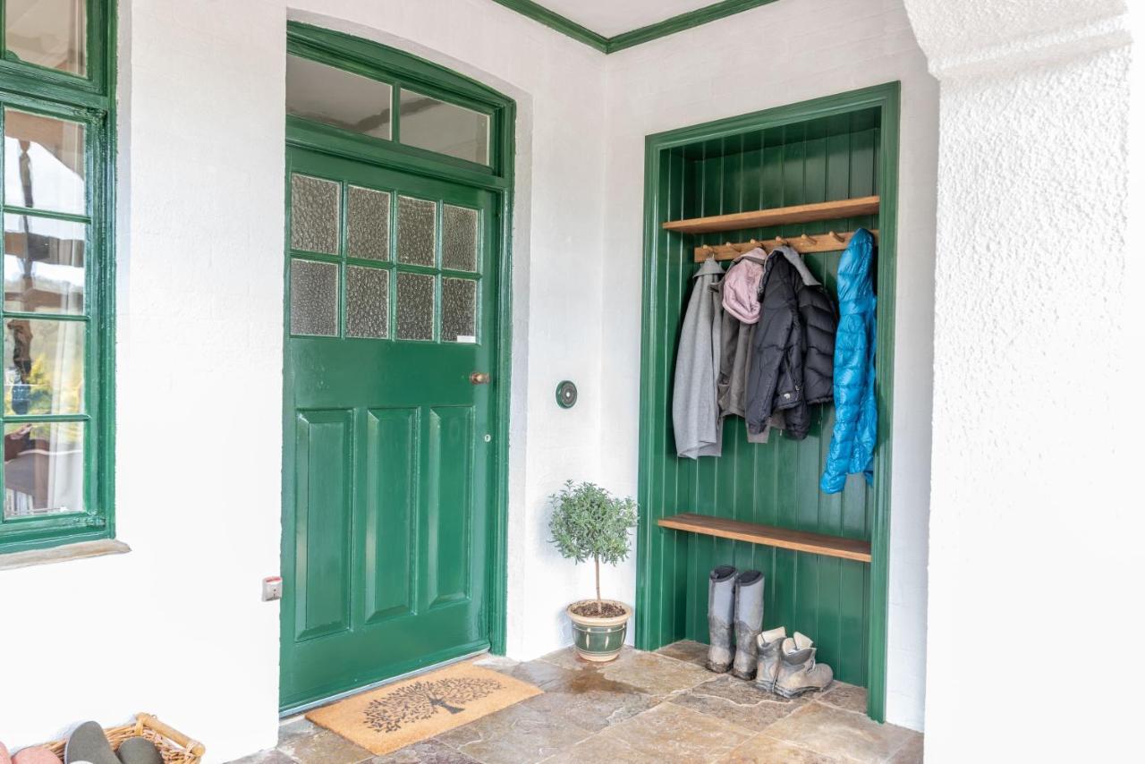 덜버턴 Nutsford House B&B 외부 사진